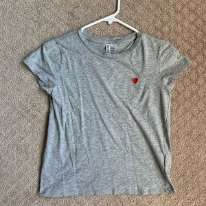 Grey heart embroidery top